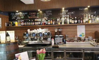 Lodziarnia Palarnia Kawy Kawiarnia Jablonowscy Danuta Jablonowska inside