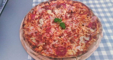 Pizzeria Bazylia I Oregano food