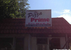 Torrevieja. Pizzeria outside