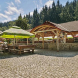 Jelenia Struga Medical Na zewnątrz