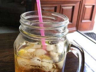Dom Café