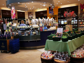 Top Fish Bistro Market