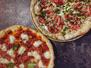 Noi Pizza