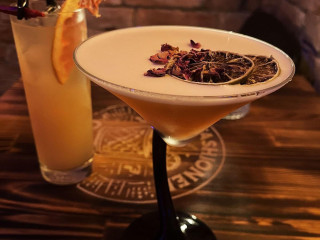Old Fashioned Cafe