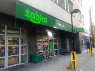 Żabka Prosto Z Pieca