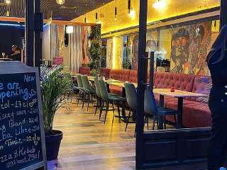 Aura Karaoke Club Lounge