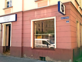 Manifest Street Food