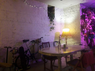 Geranium Caffe