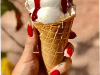 Lodziarnia Pizzeria Mała Italia