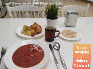 Raszlo Stołówka Na Usiu