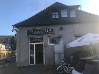 Colosseum Pizzeria
