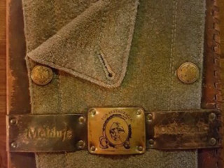 Melduję Posłusznie