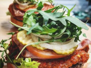 Barak Burger Chill Grill