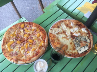 Pizza Cafe Osemka