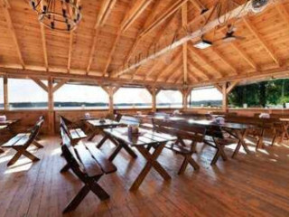 Tawerna Nad Jeziorem