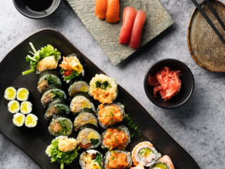 Sushi Maestro Ramen Sushi Warszawa Wola