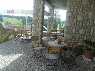 Caffe Magnes Pub Pizzeria