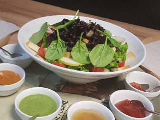 Fanaberia Bowling Pizza