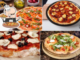 Iwona Kraszewska Club Cafe