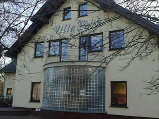 Villa Park And