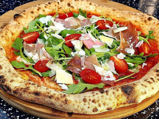 Pasji Kęs Pizza Truck