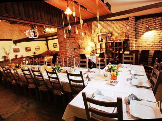 Stajnia Bar Restauracja