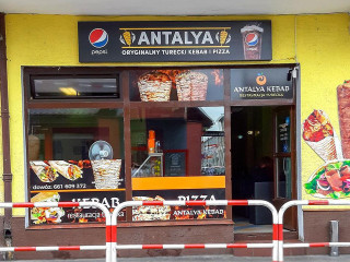 Antalya Kebab Pizza Turecka