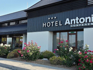 Antonio Conference Steak&grill